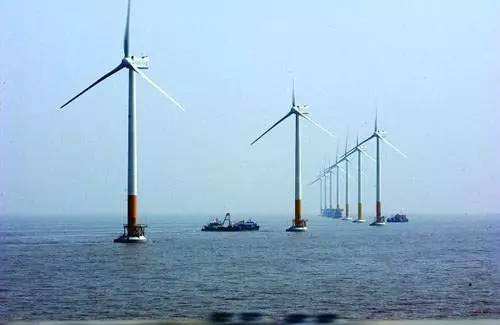 国内离岸最远海上风电场建成 每年节约标煤26万吨