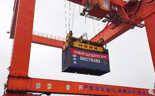 苏州园区港外贸出口首单业务操作成功