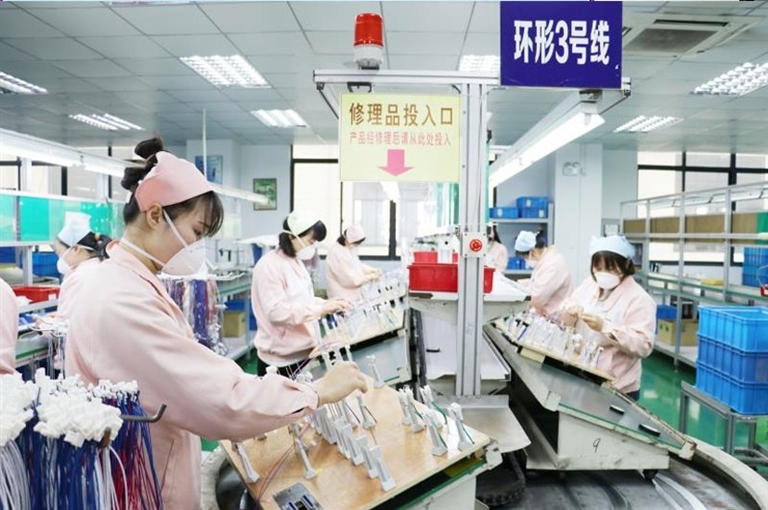 朱泾镇69家规上工业企业100%复工、复产率达70%