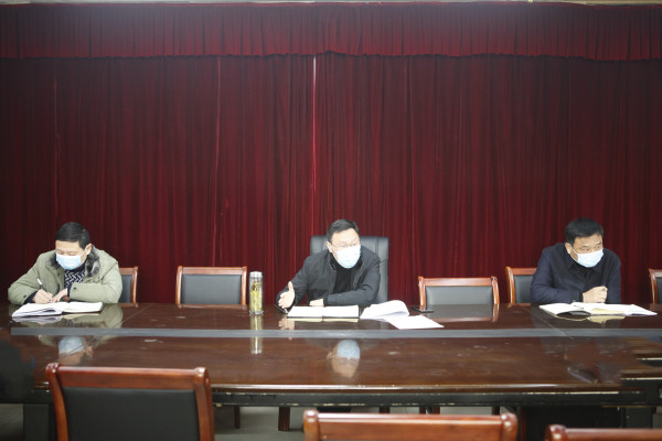 阜南县举行金融机构支持企业发展座谈会