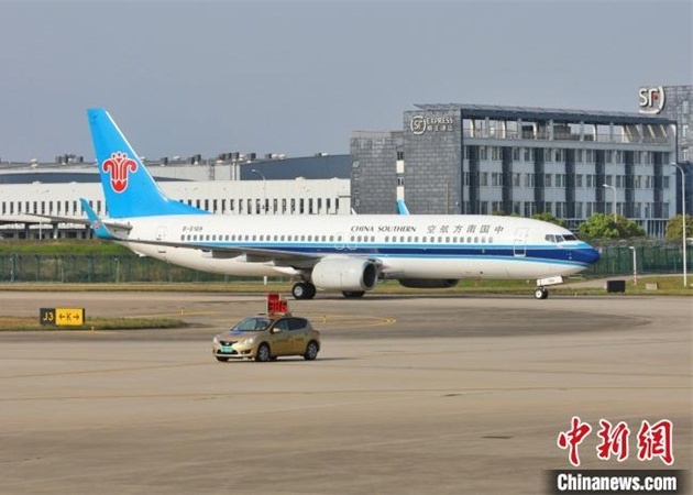 杭州机场重启武汉客运航线 首日进出8架次