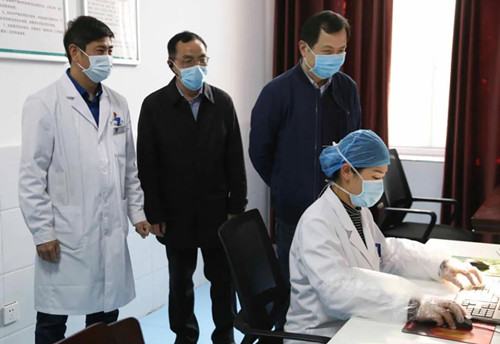 省卫健委专家组莅临阜南县中医院血液透析室进行评审验收