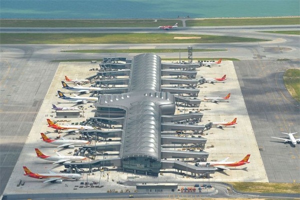香港国际机场4月货机起降量录得双位数增长