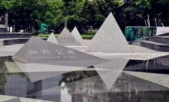 旅游
