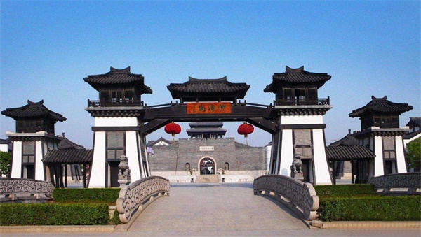 旅游