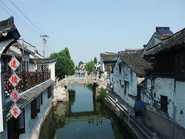 旅游