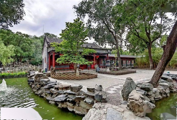 旅游