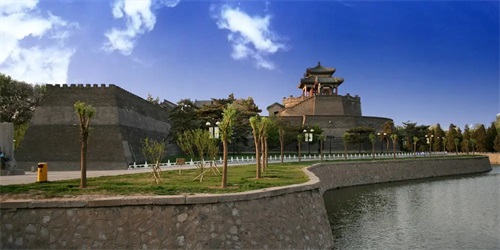 旅游