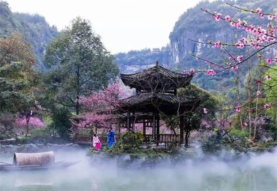 旅游