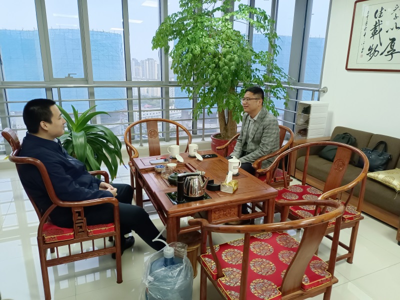 长三角（嘉善）招商引才服务有限公司副总经理丁俊峰一行来访投促中国