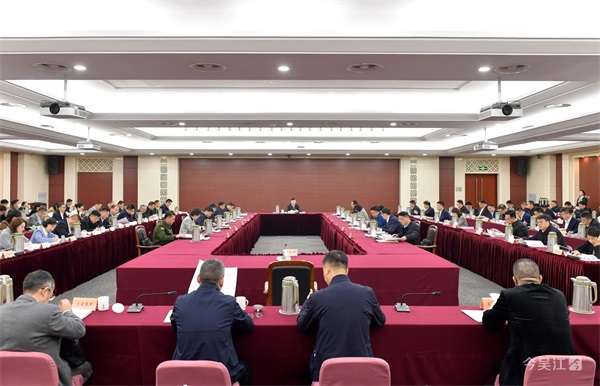 区委常委会会议：以新质生产力塑造吴江高质量发展新优势
