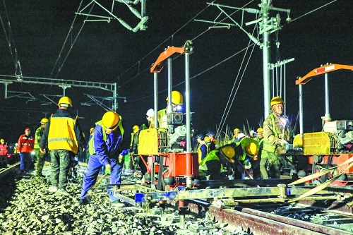 巴南高铁成功接入国家“八纵八横”铁路网