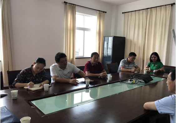 市经信委中小企业处来开发区调研中小企业