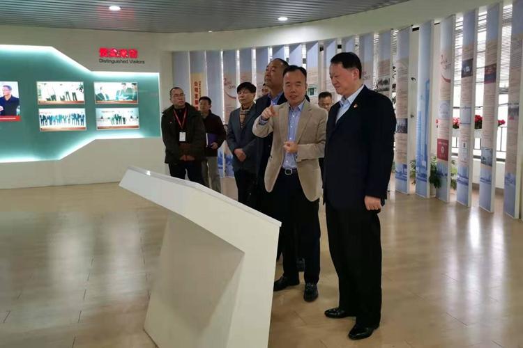 陈利众带队赴上海开展招商引资活动
