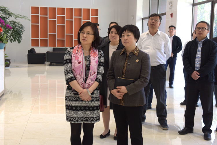航天科工集团产业发展部李雪梅部长来常考察洽谈