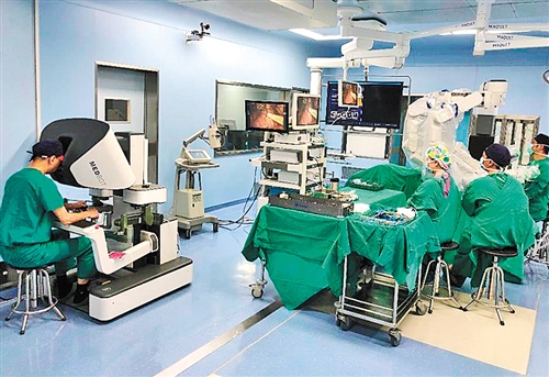 国产腹腔机器人产品研发获突破