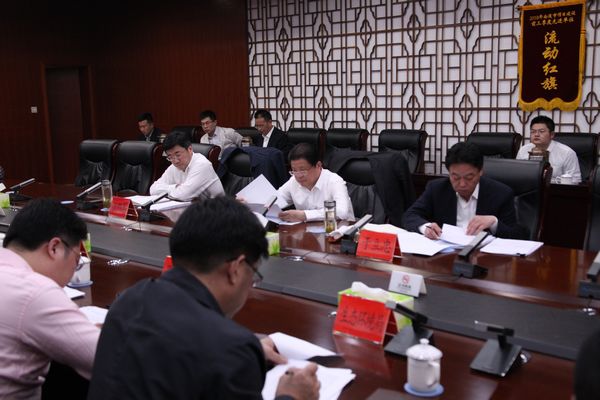 打造全省一流营商环境