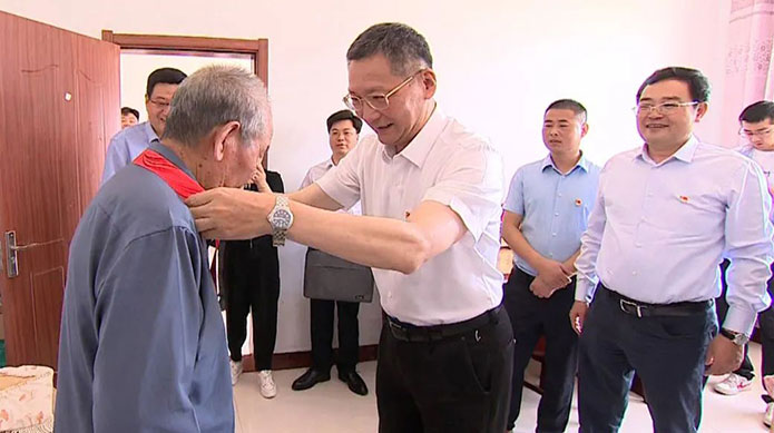 牢记初心使命 传承光荣传统 让老区人民的日子越过越红火