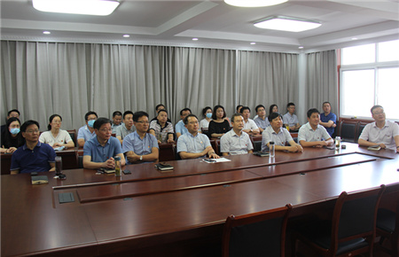 维扬开发区组织集中收看庆祝中国共产党成立100周年大会