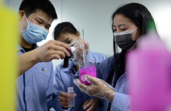 营业额2.1亿！云彩实业致力建设成省内重要的文教体育用品生产基地