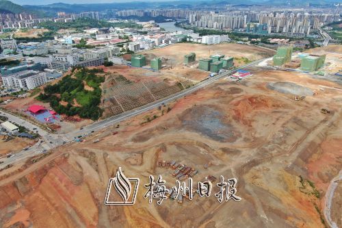 梅江区2022年（第三季度）重点项目集中动工跑出“加速度”！仅用20天实现摘地到落地建设