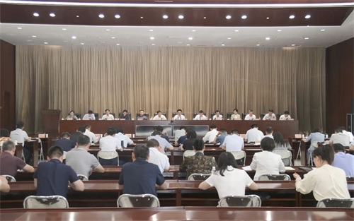 以项目建设新成效开创泉山高质量发展新局面