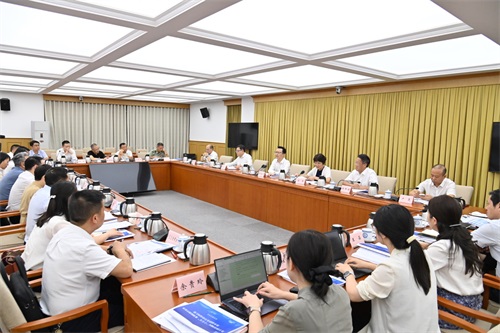 沙坪坝区“十五五”规划“百家访谈、千家调研” 企业和专家座谈会召开