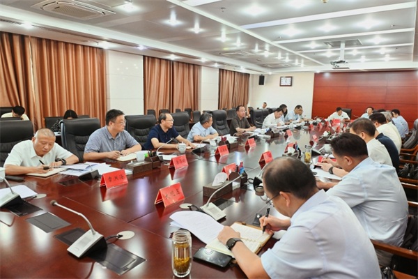 全市综合经济调度会议召开