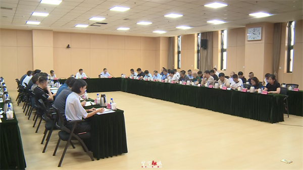 宁河区召开加强行业协会商会党的建设工作座谈会