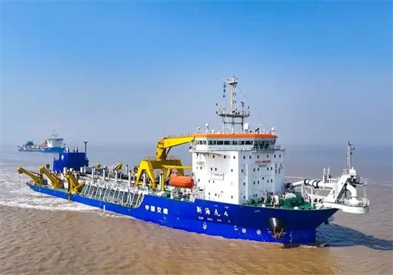 五艘“大国重器”化身海上“清道夫”，保障电煤船舶安全顺畅通行