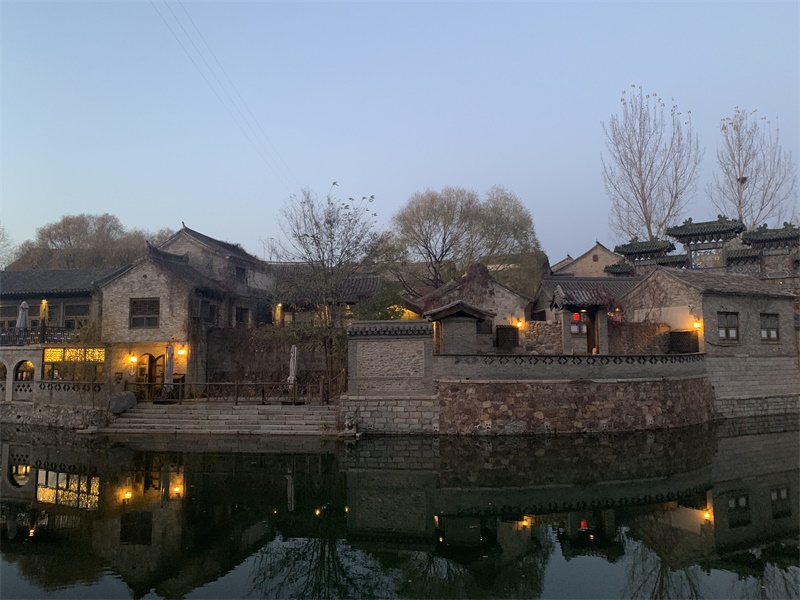 投促中国创始人吴永豪一行赴北京司马台长城参观学习