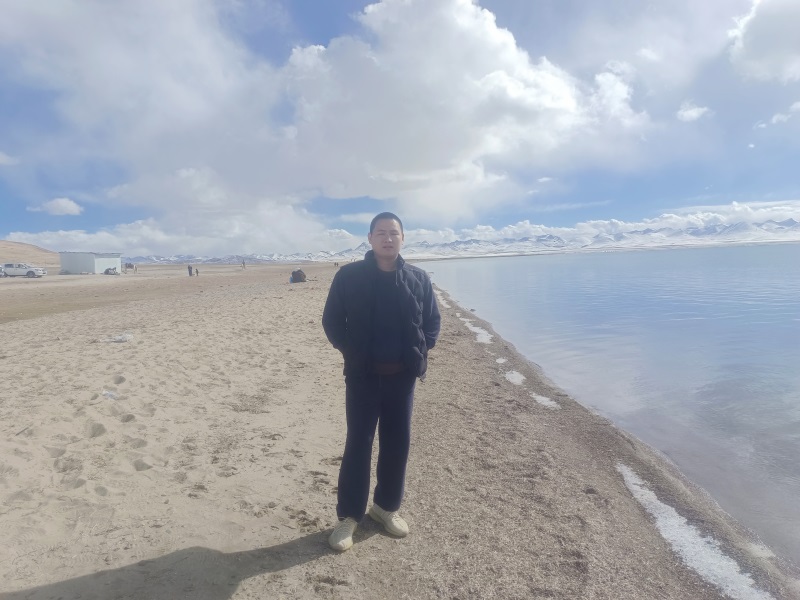 投促中国创始人吴永豪一行赴西藏第二大湖泊纳木措参观学习