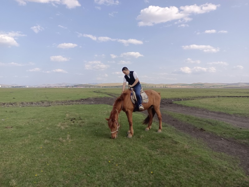 投促中国创始人吴永豪一行赴河北省承德市丰宁满族自治县西北部丰宁坝上草原参观学习