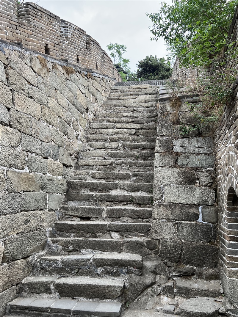 投促中国创始人吴永豪一行赴北京市怀柔区渤海镇慕田峪村慕田峪长城参观学习