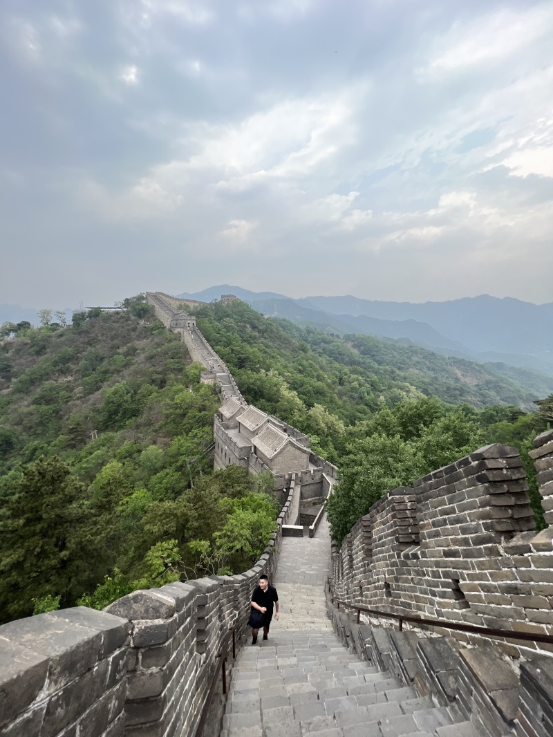 投促中国创始人吴永豪一行赴北京市怀柔区渤海镇慕田峪村慕田峪长城参观学习