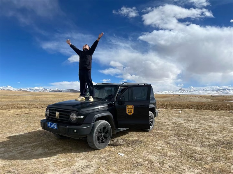 投促中国创始人吴永豪一行赴西藏第二大湖泊纳木措参观学习