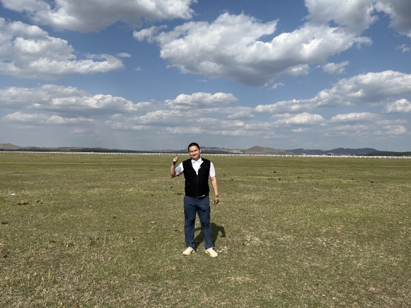 投促中国创始人吴永豪一行赴河北省承德市丰宁满族自治县西北部丰宁坝上草原参观学习