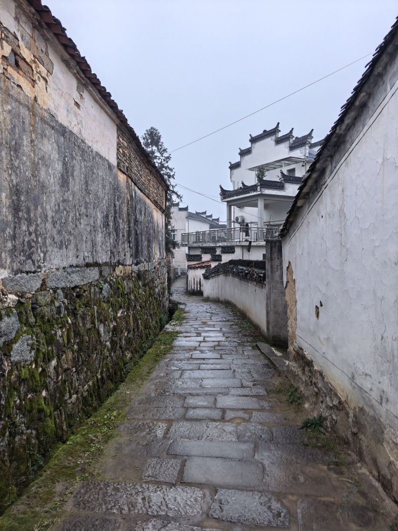 投促中国创始人吴永豪一行赴安徽省宣城市旌德县江村江氏宗祠参观学习