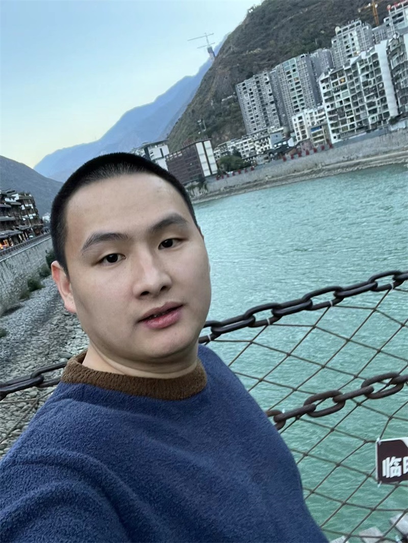 投促中国创始人吴永豪一行赴红色旅游胜地泸定桥参观学习