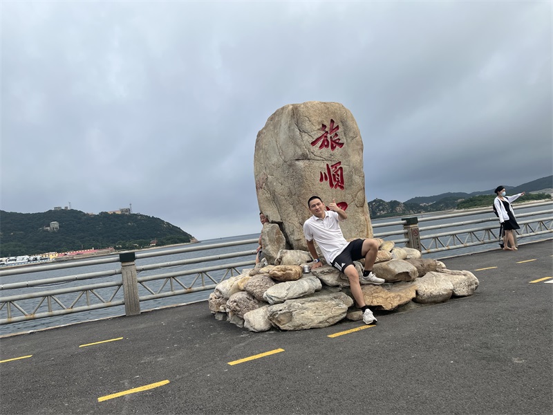  投促中国创始人吴永豪一行赴辽宁省大连市旅顺军港参观学习