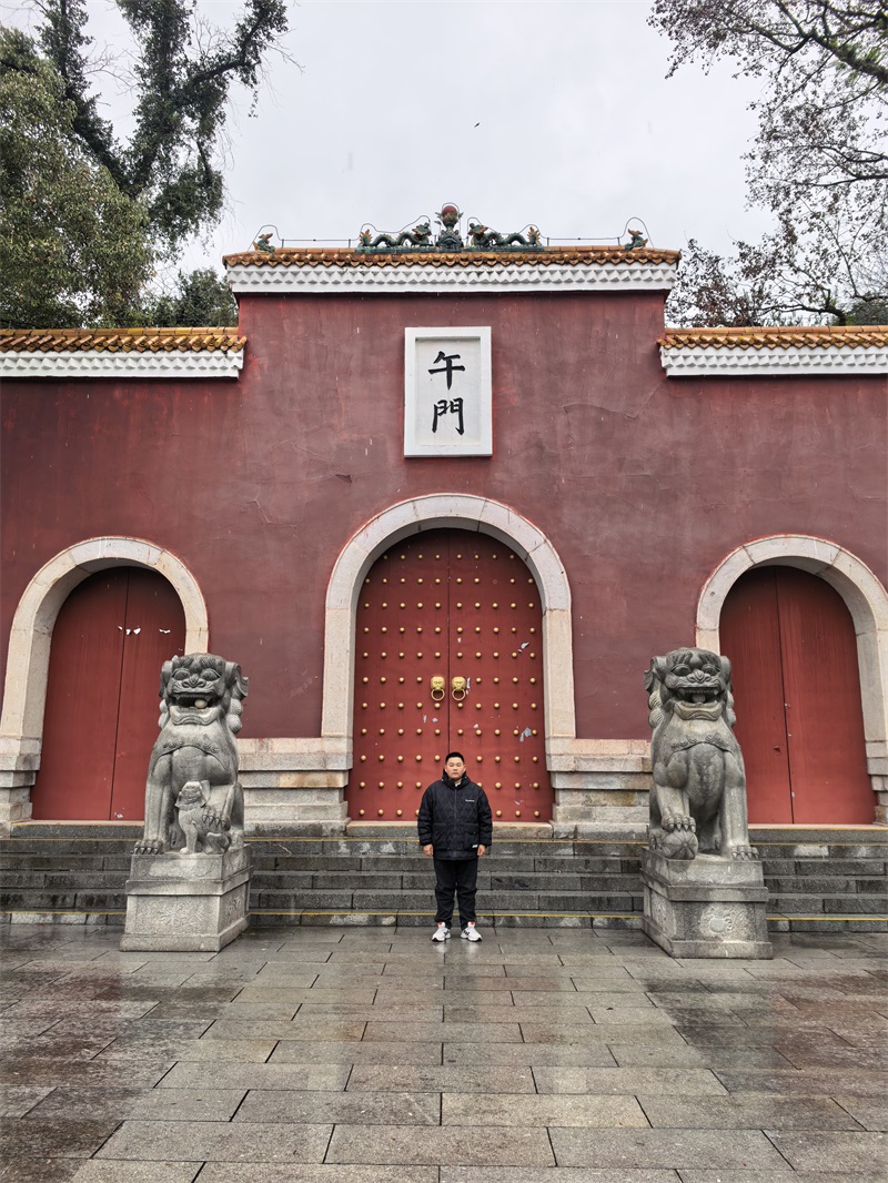 投促中国创始人吴永豪一行赴湖南省株洲市炎陵县鹿原镇第四批全国重点文物保护单位炎帝陵参观学习