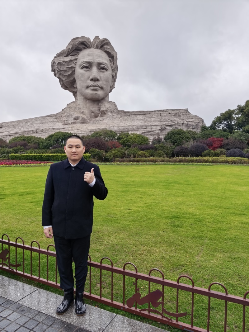 投促中国创始人吴永豪一行赴湖南省长沙市岳麓区橘子洲参观学习