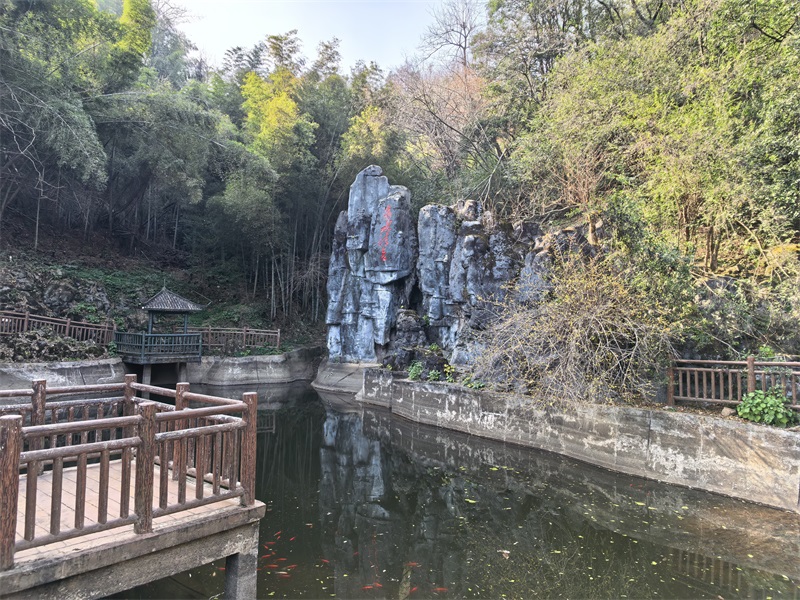 投促中国创始人吴永豪一行赴湖南省湘潭市韶山市韶山乡韶山村韶山旅游区滴水洞景区滴水仙境参观学习