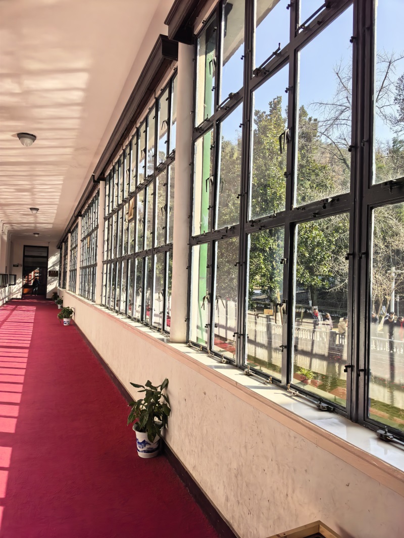 投促中国创始人吴永豪一行赴湖南省湘潭市韶山市韶山乡韶山村韶山旅游区滴水洞景区一号楼参观学习