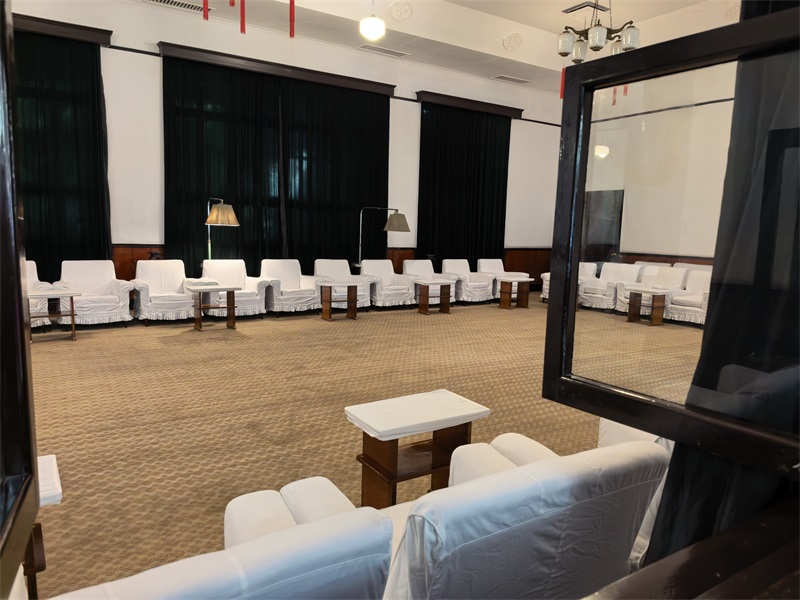 投促中国创始人吴永豪一行赴湖南省湘潭市韶山市韶山乡韶山村韶山旅游区滴水洞景区一号楼参观学习