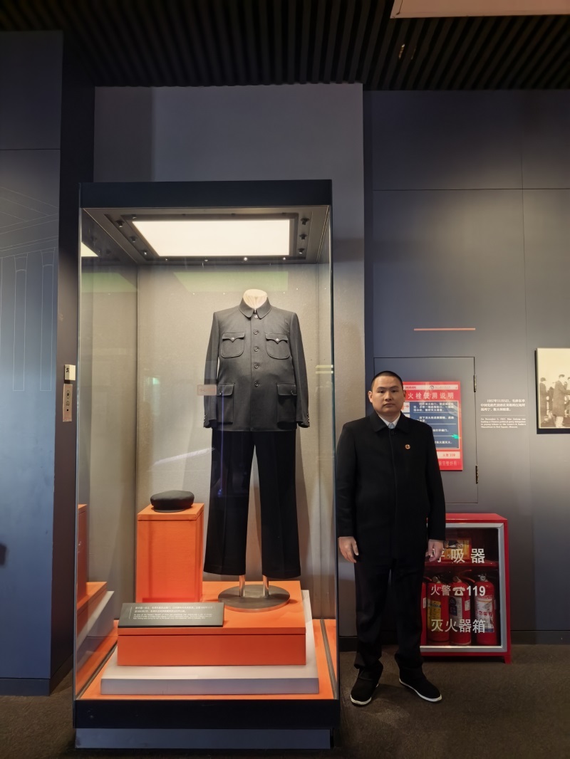 投促中国创始人吴永豪一行赴湖南省湘潭市韶山市韶山乡韶山村韶山旅游区韶山毛泽东纪念馆专题展区参观学习