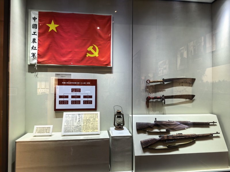 投促中国创始人吴永豪一行赴湖南省长沙市宁乡市花明楼镇炭子冲村刘少奇故里景区刘少奇同志纪念馆参观学习