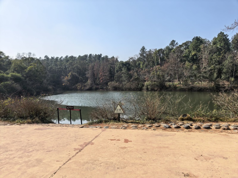 投促中国创始人吴永豪一行赴湖南省长沙市宁乡市花明楼镇炭子冲村刘少奇故里景区第三批全国重点文物保护单位刘少奇故居参观学习