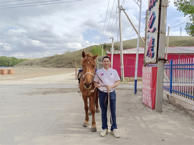 投促中国创始人吴永豪一行赴河北省承德市丰宁满族自治县西北部丰宁坝上草原参观学习