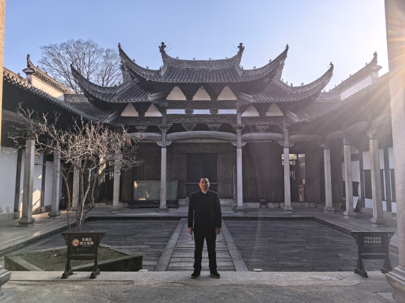 投促中国创始人吴永豪一行赴安徽省宣城市绩溪县龙川镇龙川村龙川景区胡氏宗祠瞻仰学习